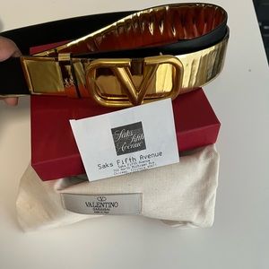 Reversible Valentino Belt